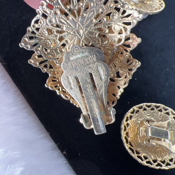Vntg Clip On Earrings 4 Pair 1 Brooch Gold Silver Tone Dauplaise Sarah Coventry - Picture 16 of 16